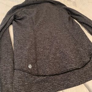 Lulu lemon half zip jacket pullover size 6